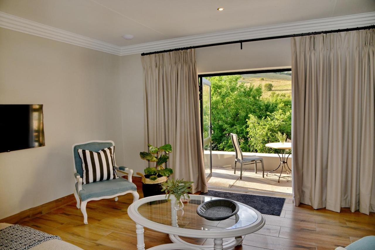 Thanda Manzi Country Hotel Centurion Buitenkant foto