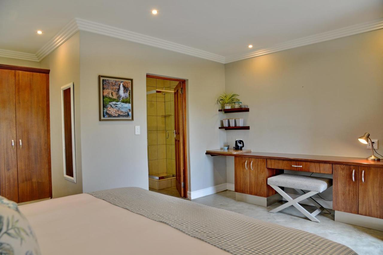 Thanda Manzi Country Hotel Centurion Buitenkant foto