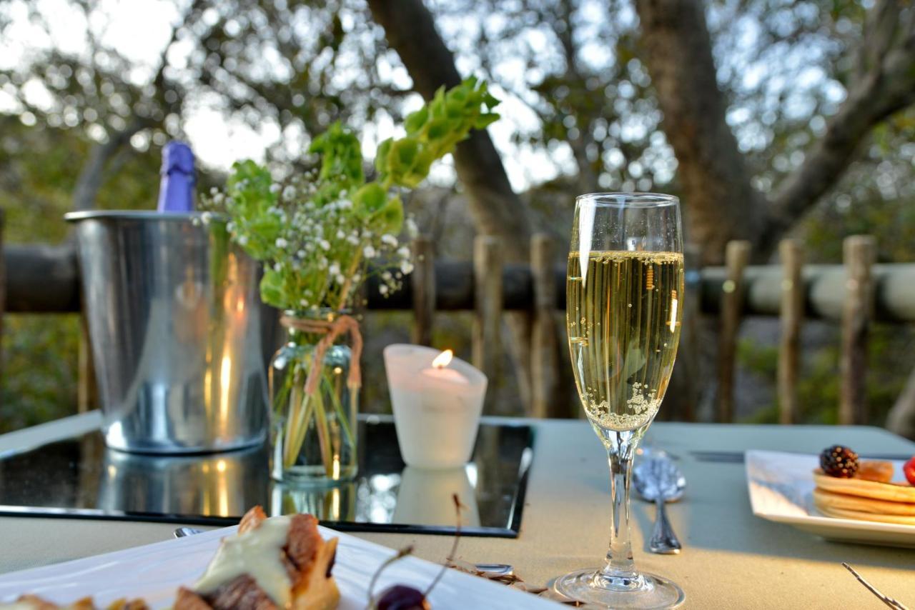 Thanda Manzi Country Hotel Centurion Buitenkant foto